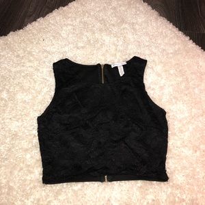black crop top